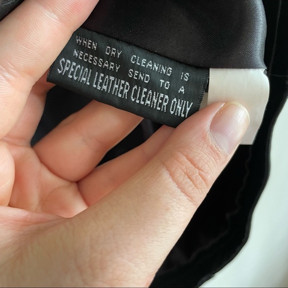 Vintage Wilsons Maxima Leather Mini Skirt - Picture 5 of 8